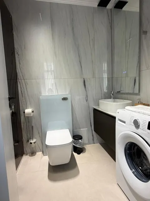 Suite Apartment interior — photo 15